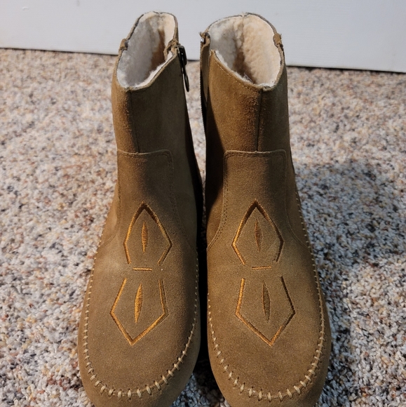 Sporto Boots - Picture 2 of 3